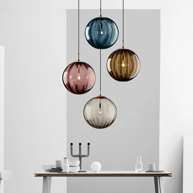 Pendelleuchte Glaskugel Geriffelt – BE SHINE