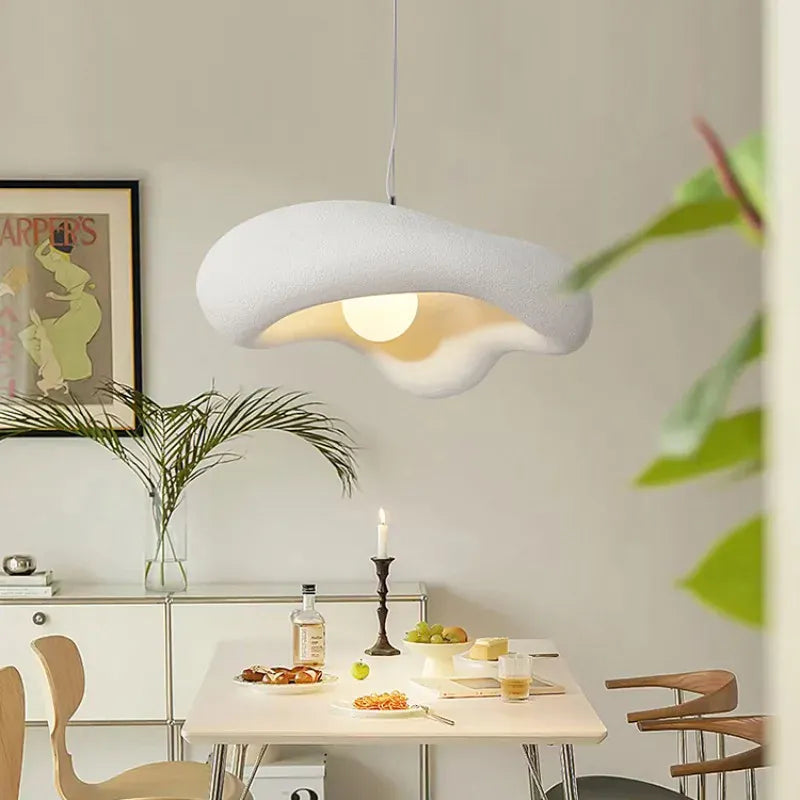 Suspension blanche design japandi