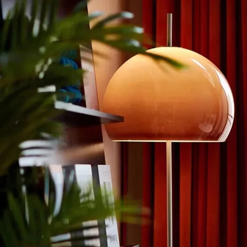 Lampadaire orange vintage