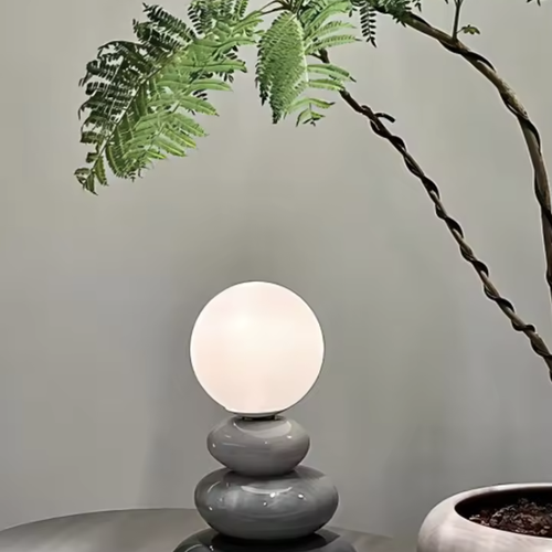 Lampe à poser boule en céramique grise