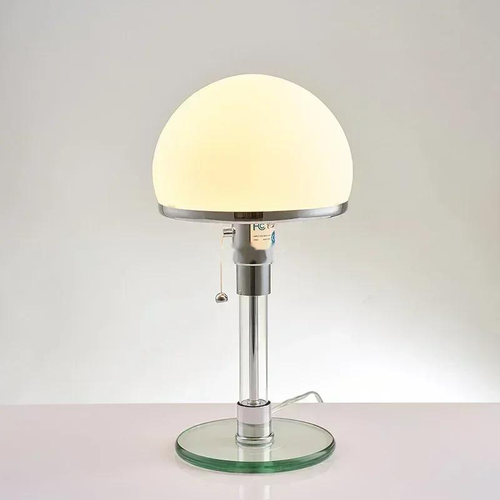 Lampe à poser dôme opaline design Bauhaus