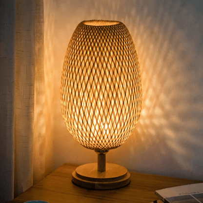 Lampe à poser en rotin