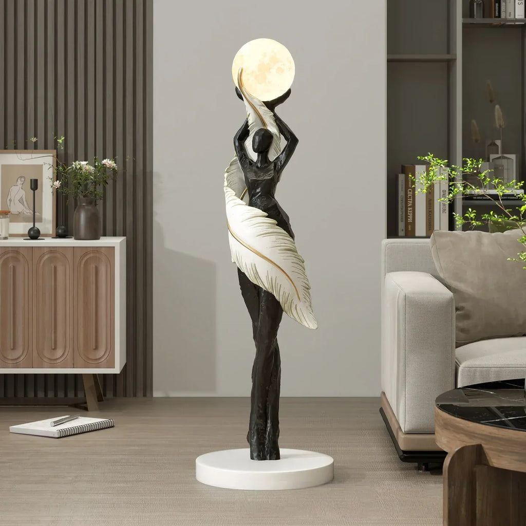 Black white / H85cm Lampe sculpture femme au clair de lune