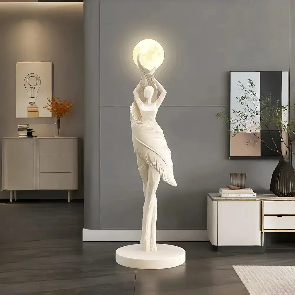 Lampe sculpture femme au clair de lune
