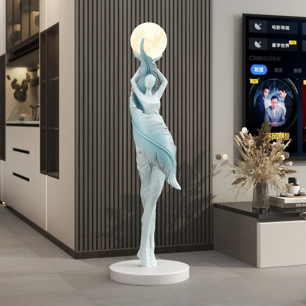 Light blue / H85cm Lampe sculpture femme au clair de lune