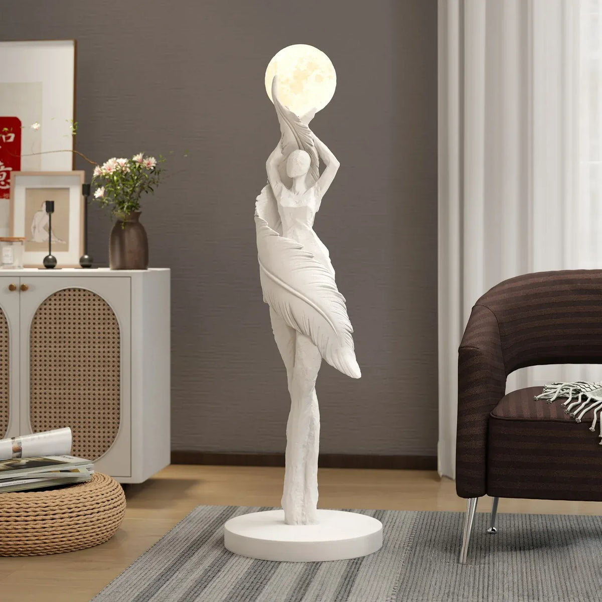 White / H85cm Lampe sculpture femme au clair de lune