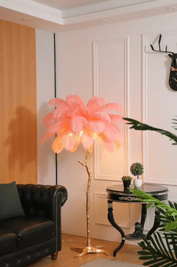 Lampe sur pied a plume