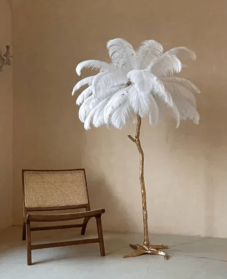 Lampe sur pied a plume