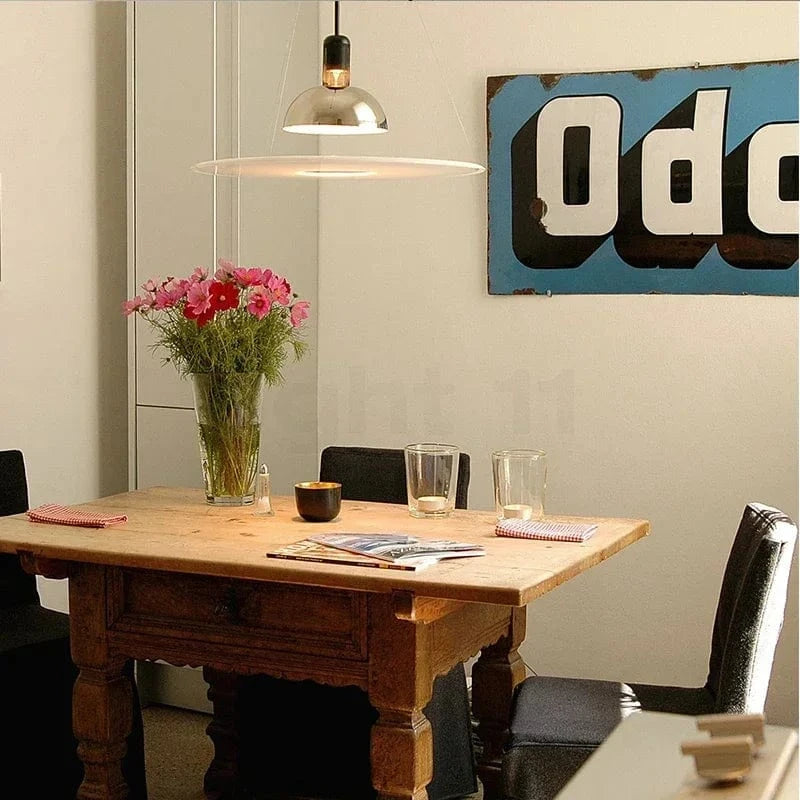 Lampe suspendue designer Danois