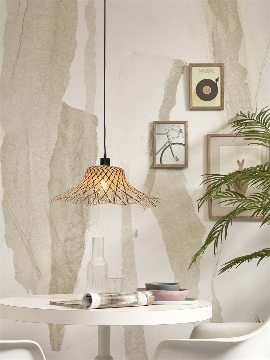 Lampe Suspendue "Ibiza S 50x15 BL/NAT" de Good & Mojo - Fusion de Naturel et Noir