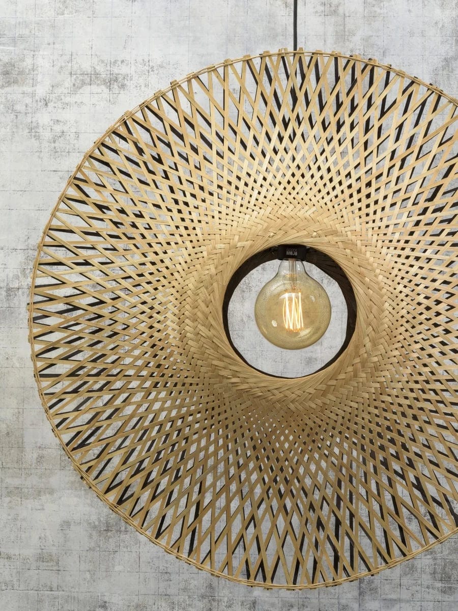 Lampe Suspendue "Kalimantan Vertical dia L" de Good & Mojo