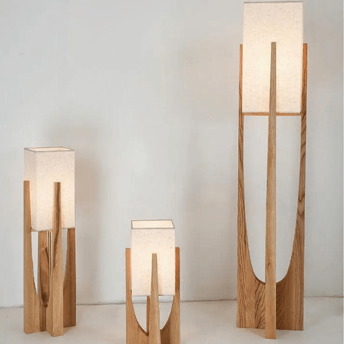 Lampes en bois naturel