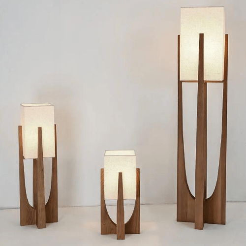 Lampes en bois naturel