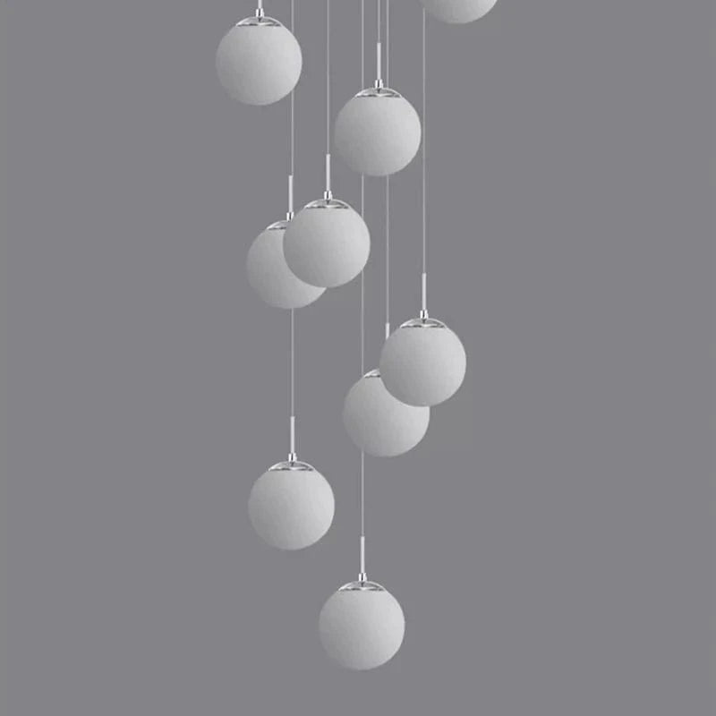 Lustre plafond haut boule opaline en cascade