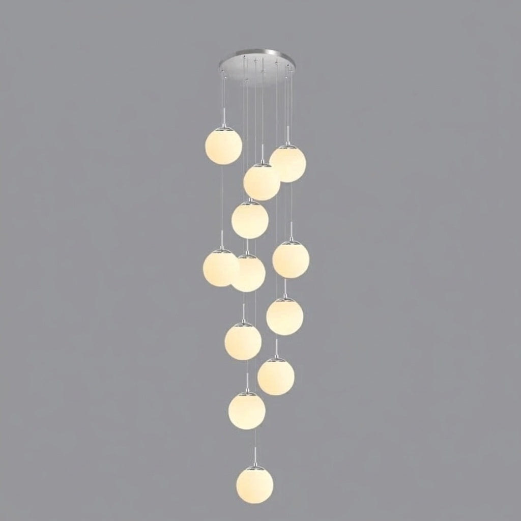Lustre plafond haut boule opaline en cascade silver 12 / LUMIÈRE CHAUDE