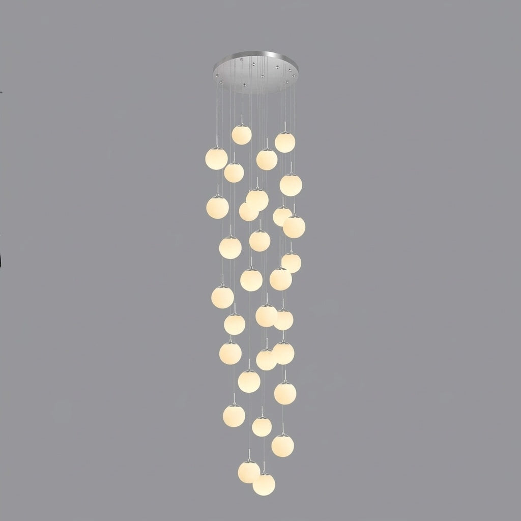 Lustre plafond haut boule opaline en cascade silver 48 / LUMIÈRE CHAUDE