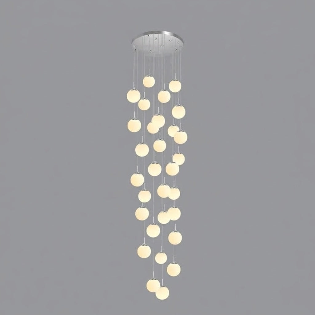 Lustre plafond haut boule opaline en cascade silver 68 / LUMIÈRE CHAUDE