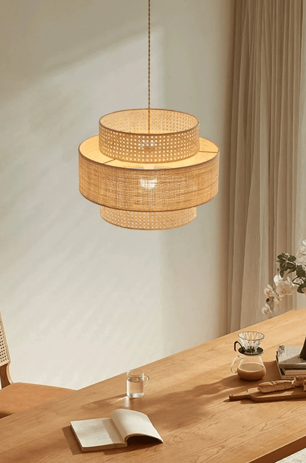 Suspension avec abat-jour en rotin