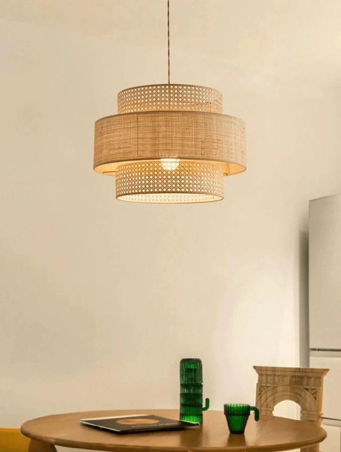 Suspension avec abat-jour en rotin