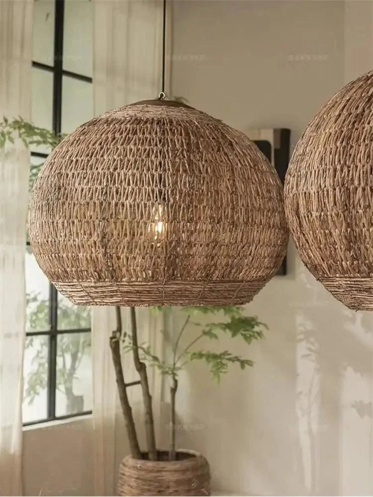 Suspension boule en rotin