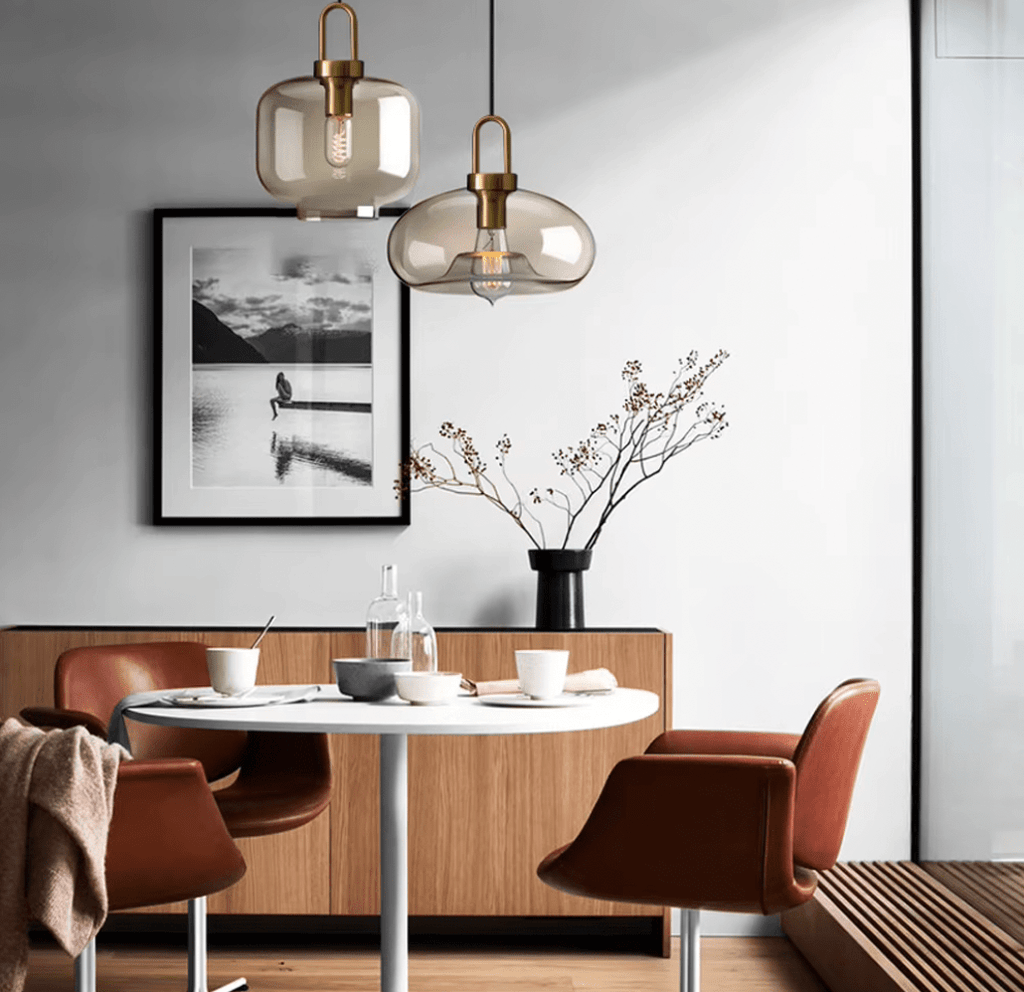 Suspension en verre et laiton