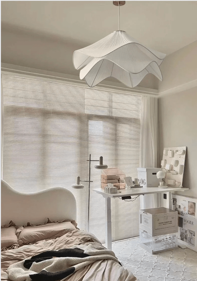 Suspension fleur blanche