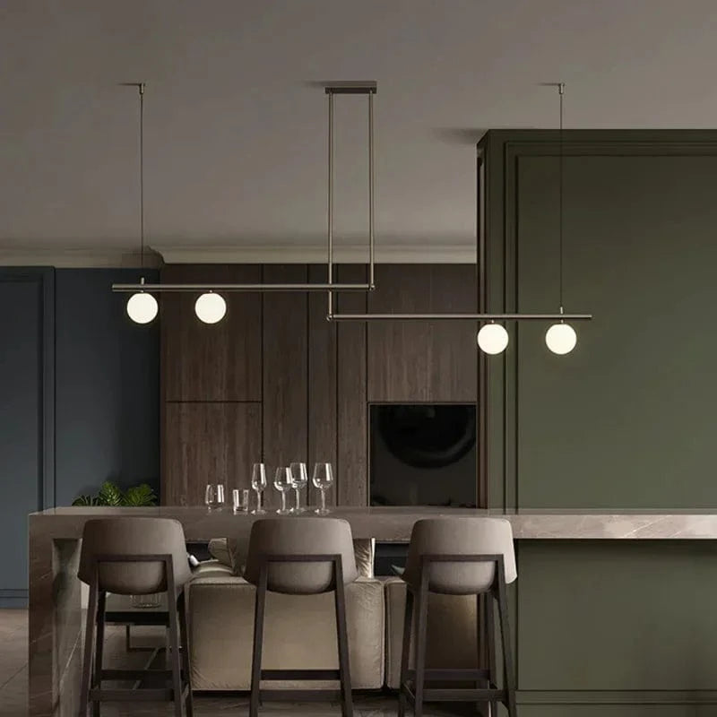 Suspension luminaire géométrique orné de boule de verre