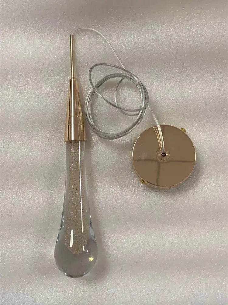 A  French Gold / warm light Suspension minimaliste goutte d'eau