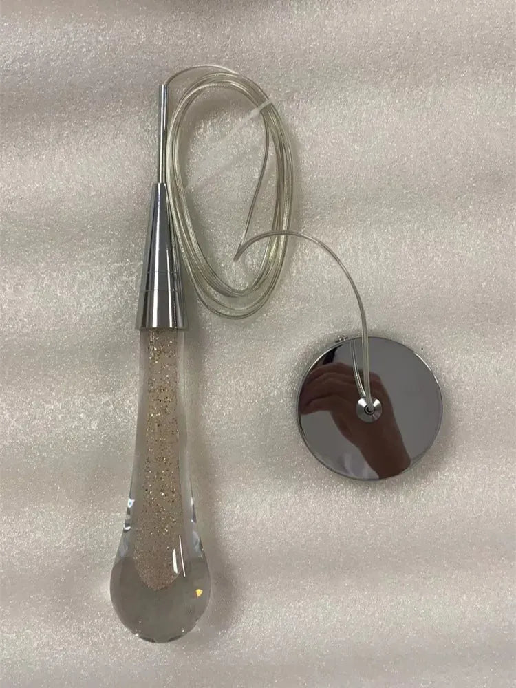 C  Silver / warm light Suspension minimaliste goutte d'eau