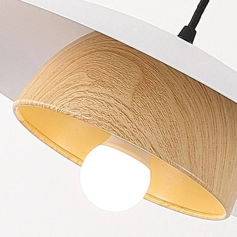 Suspension plate scandinave en bois