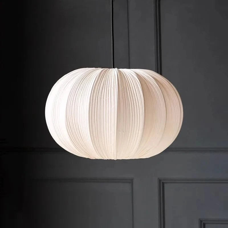 Suspensions en tissu plissé